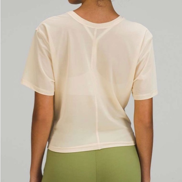 lululemon lightweight mesh short sleeve - Picture 14 of 16